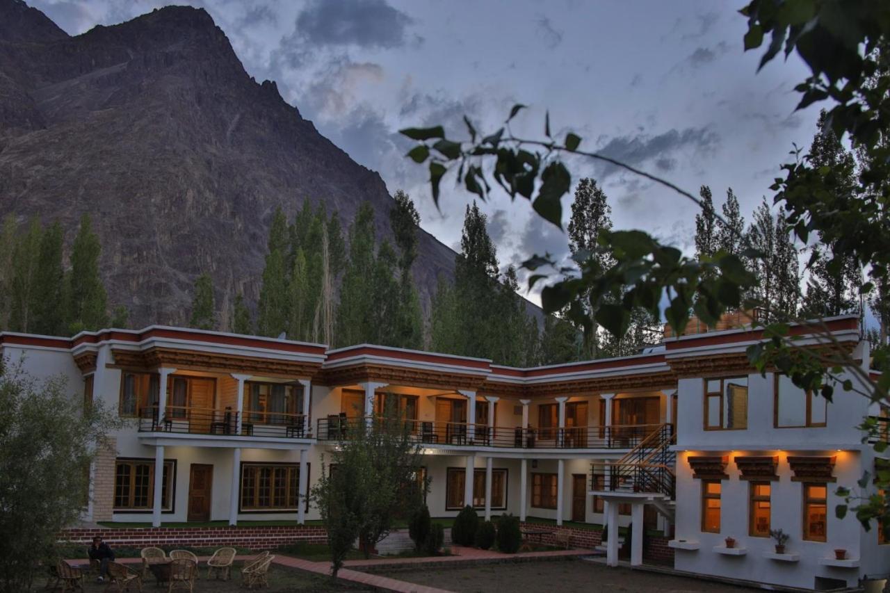 Hotel Nubra Residency Charasa Exterior photo